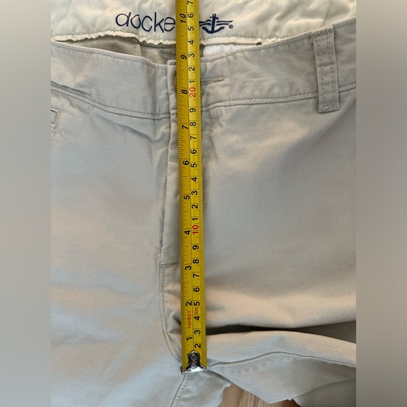 2 pairs Dockers capris pants. Womens size 10 - Picture 15 of 16